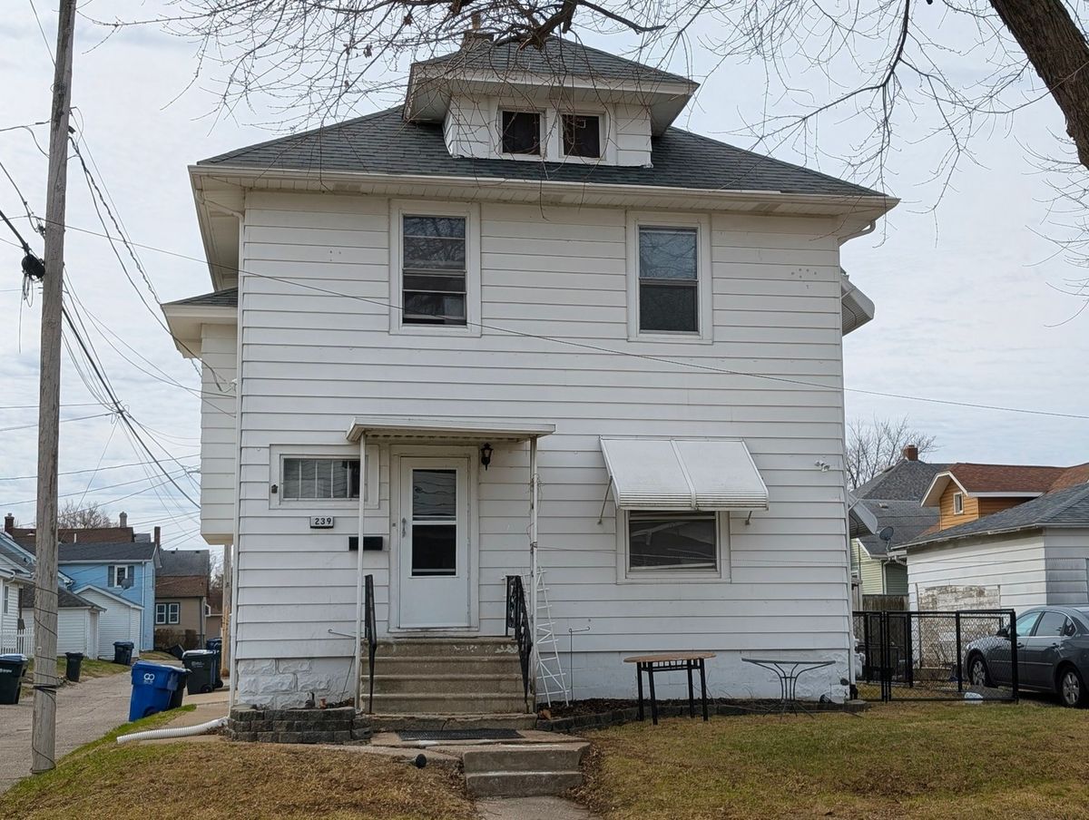 239 Hayes Street, Davenport, IA 52803
