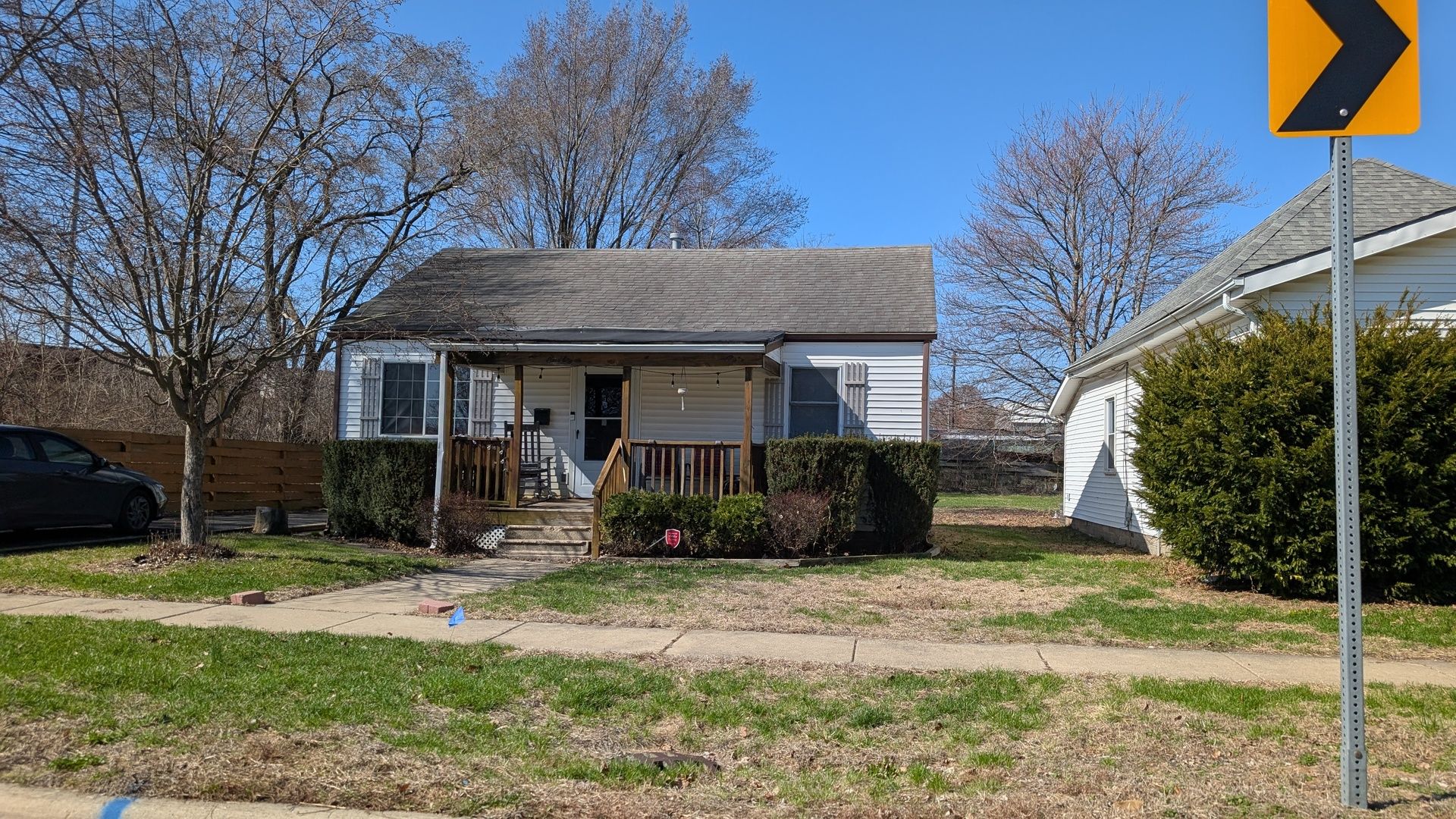 911 N Elm Street — Champaign, IL 61820