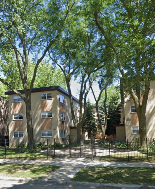 1714 Touhy Avenue, Chicago, IL 60626