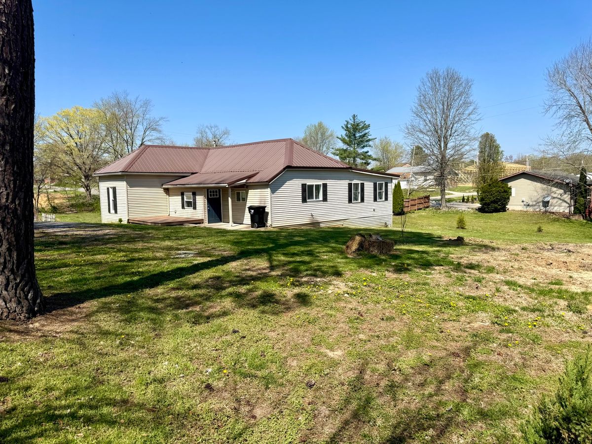 56 May Avenue, Buncombe, IL 62912