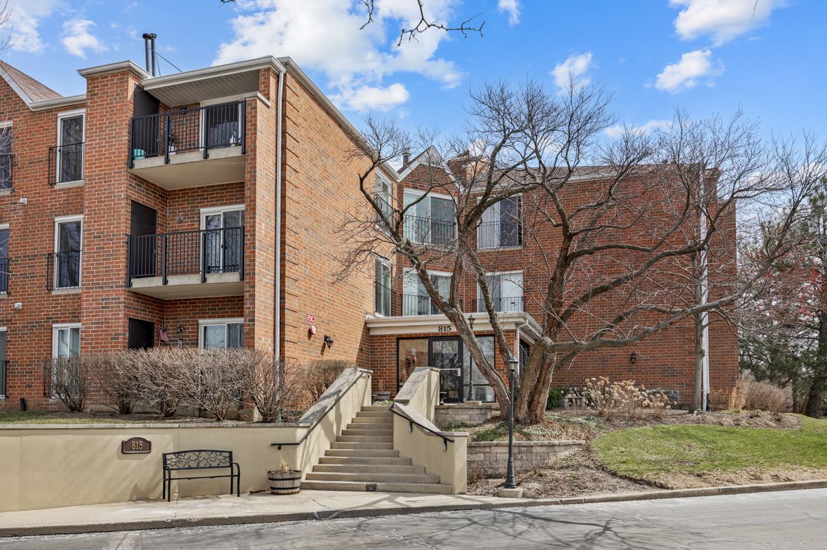815 Leicester Road #114A — Elk Grove Village, IL 60007