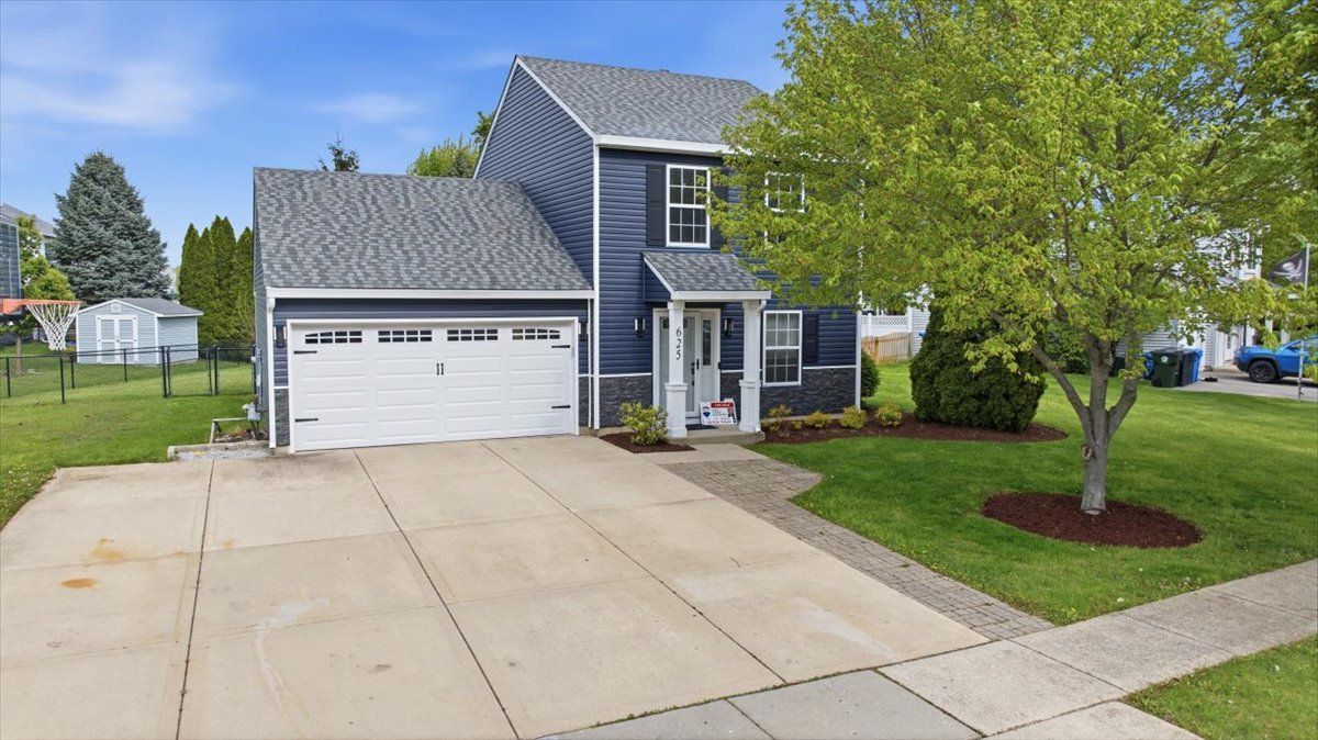625 Fairview Lane — South Elgin, IL 60177