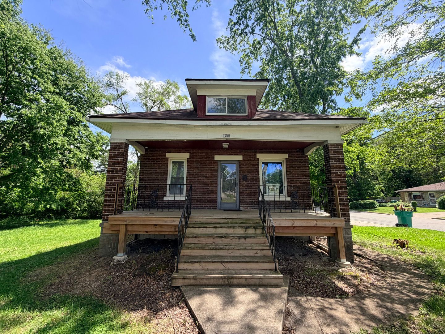 1200 Ada Street — Joliet, IL 60432
