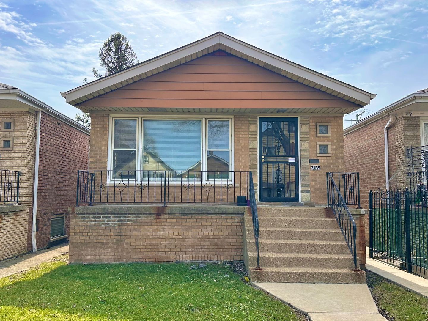 3135 W 38th Street — Chicago, IL 60632