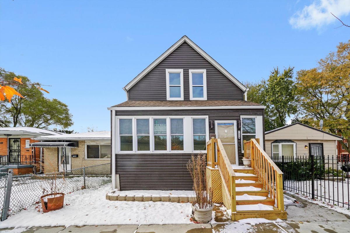 7918 Anthony Avenue, Chicago, IL 60619