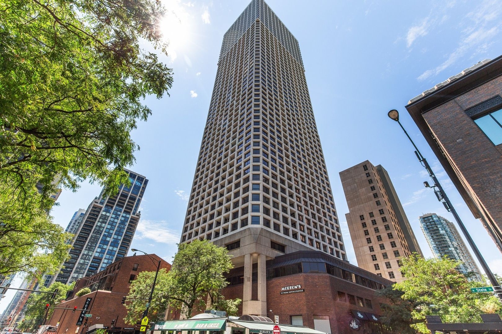 1030 N STATE Street #39E — Chicago, IL 60610