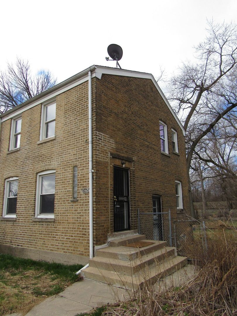 8756 S Kimbark Avenue — Chicago, IL 60619