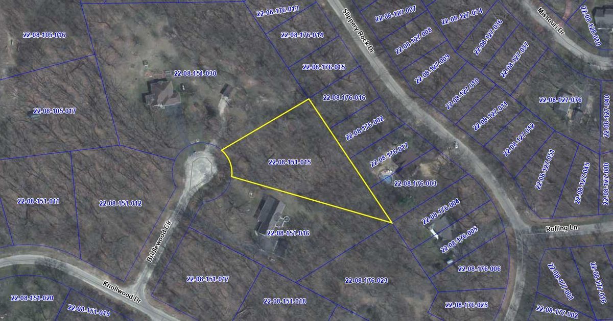 000 Bridlewood Circle, Dixon, IL 61021