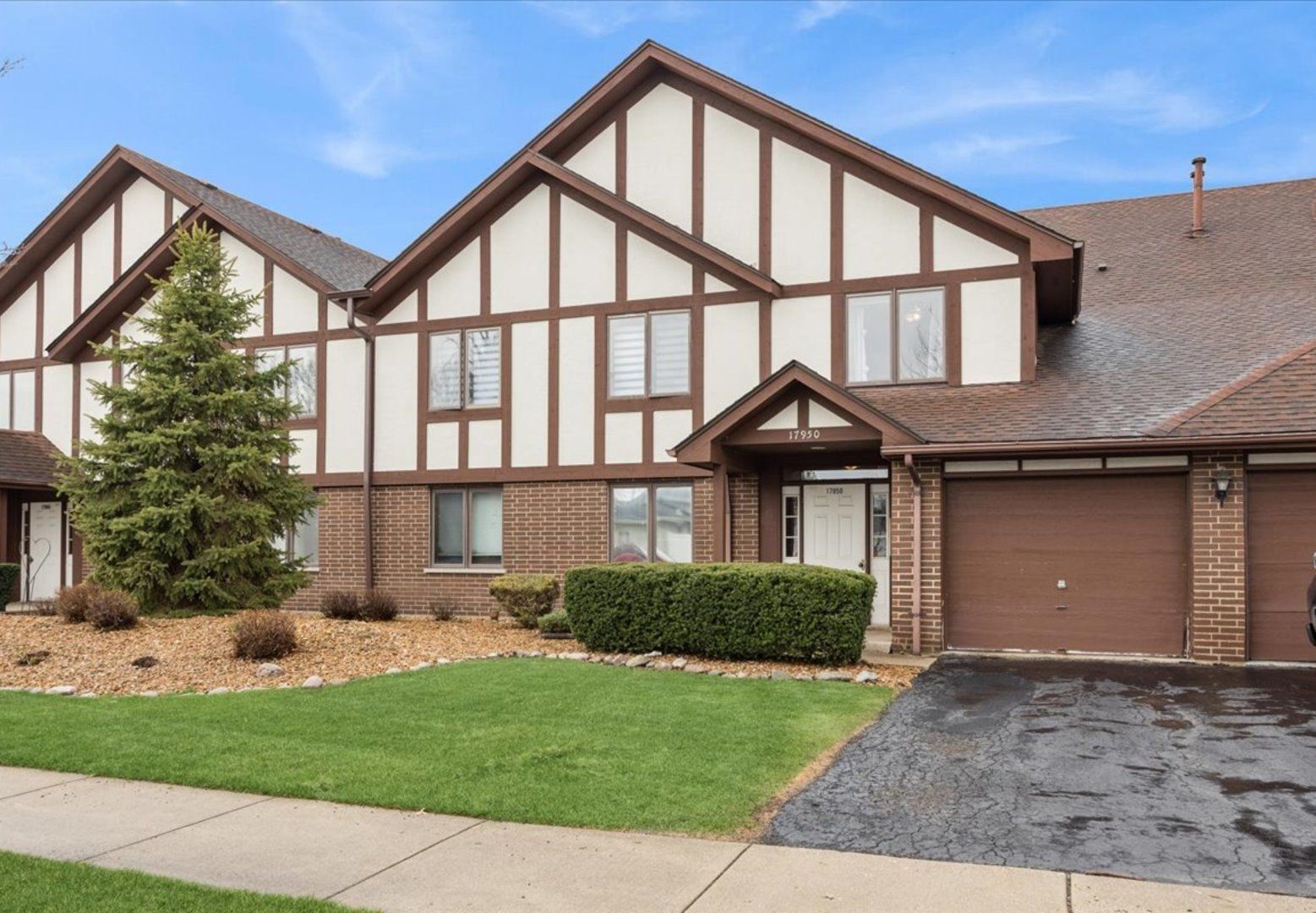 17950 66th Court #2S — Tinley Park, IL 60477