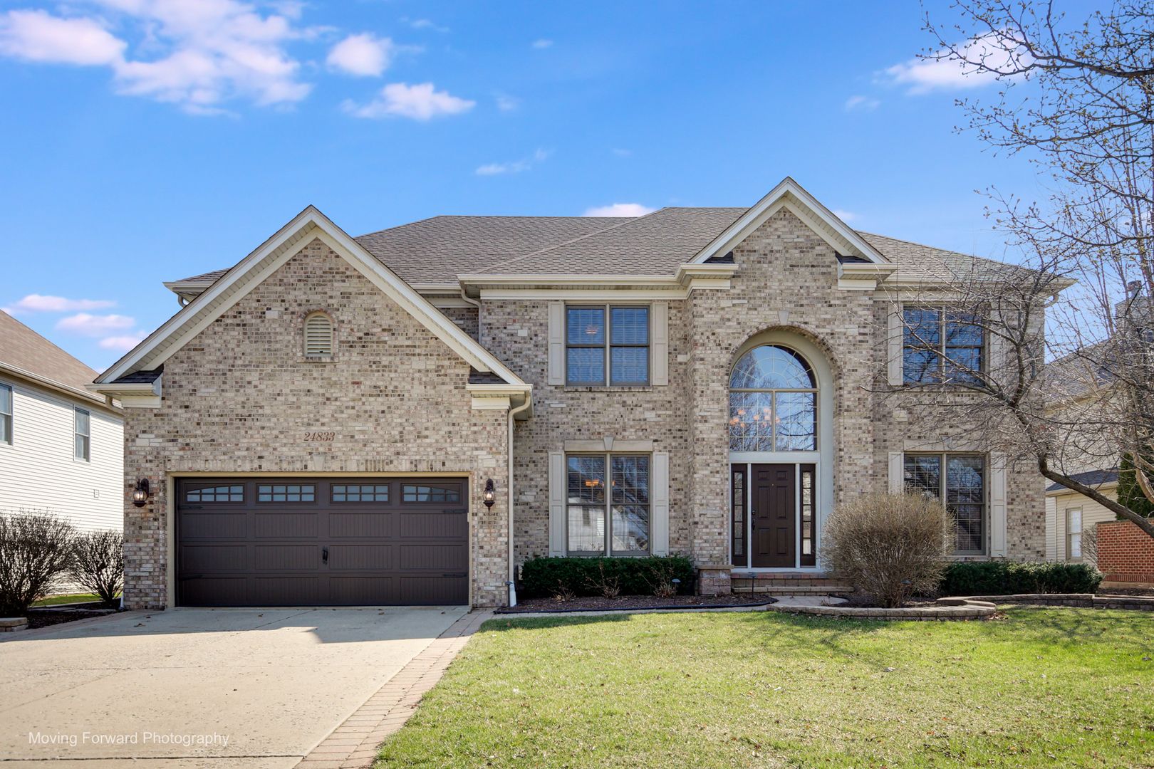 24833 Winterberry Lane — Plainfield, IL 60585