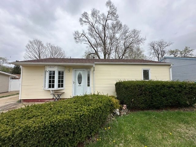 407 Laurel Avenue — Romeoville, IL 60446