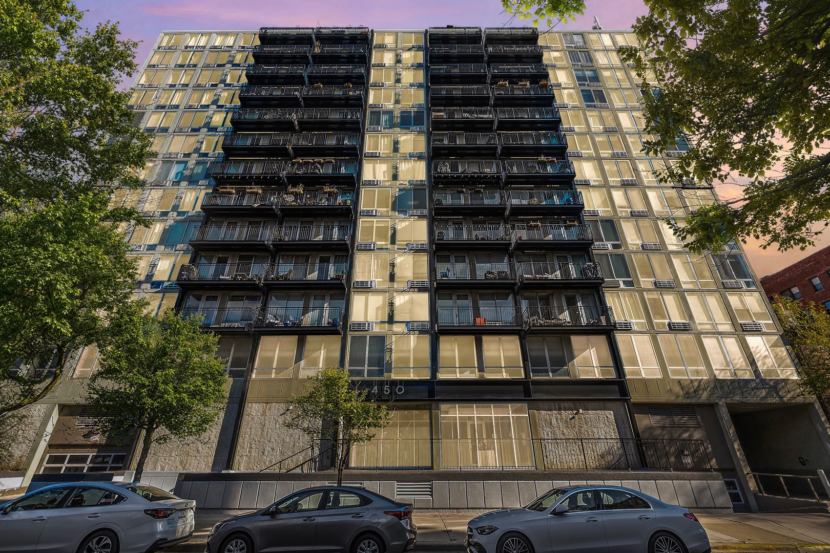 450 W Briar Place #7G — Chicago, IL 60657