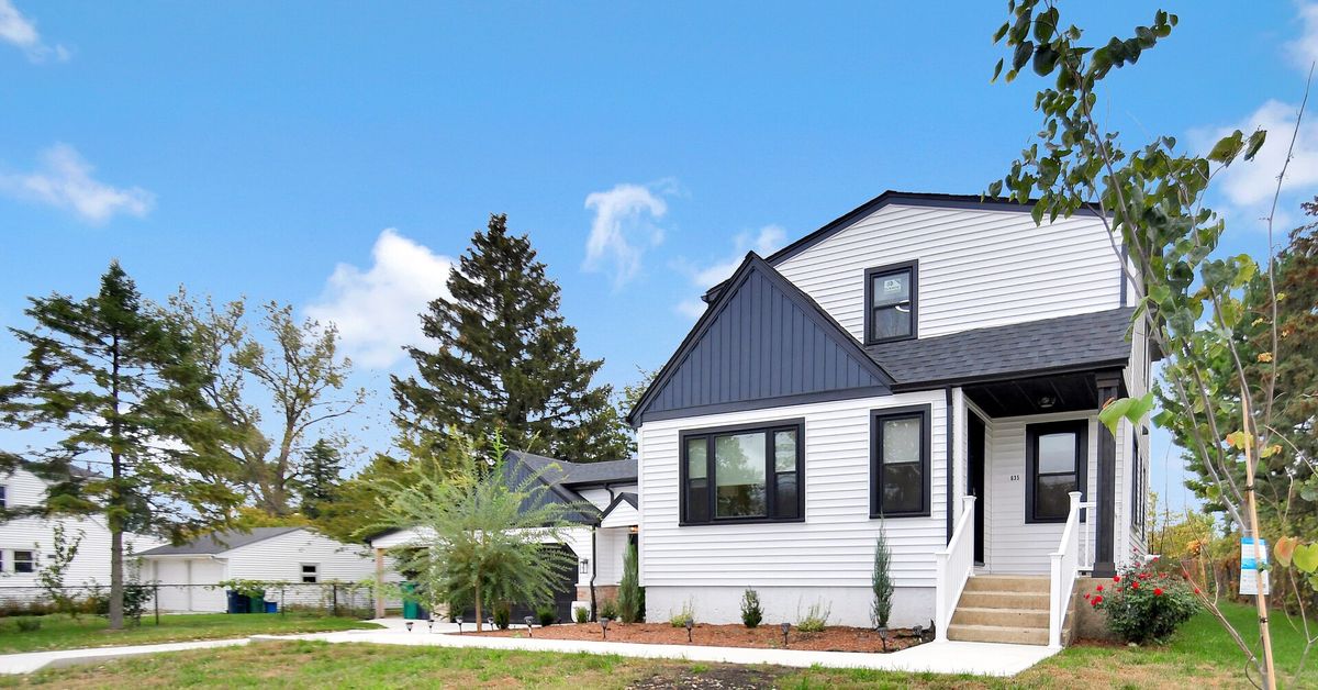 635 Prairie Avenue, Lombard, IL 60148