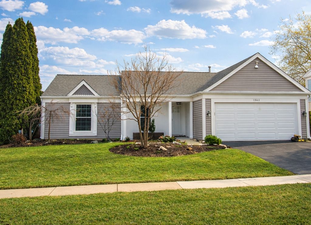 1863 Castle Pines Circle — Elgin, IL 60123