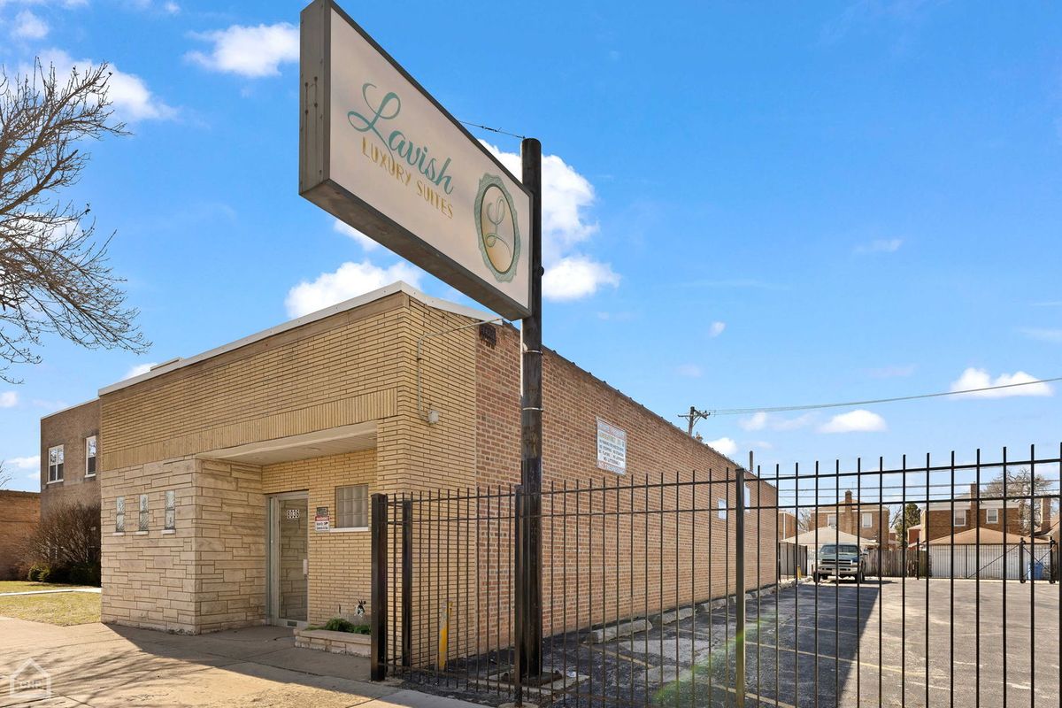 8036 WESTERN Avenue, Chicago, IL 60620