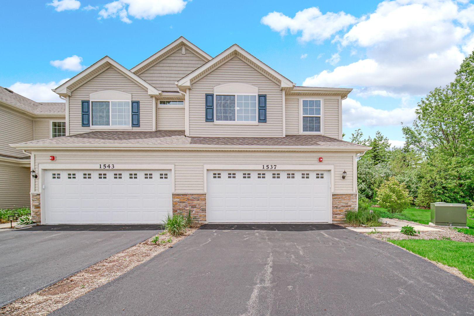 1537 Kraft Avenue — Batavia, IL 60510