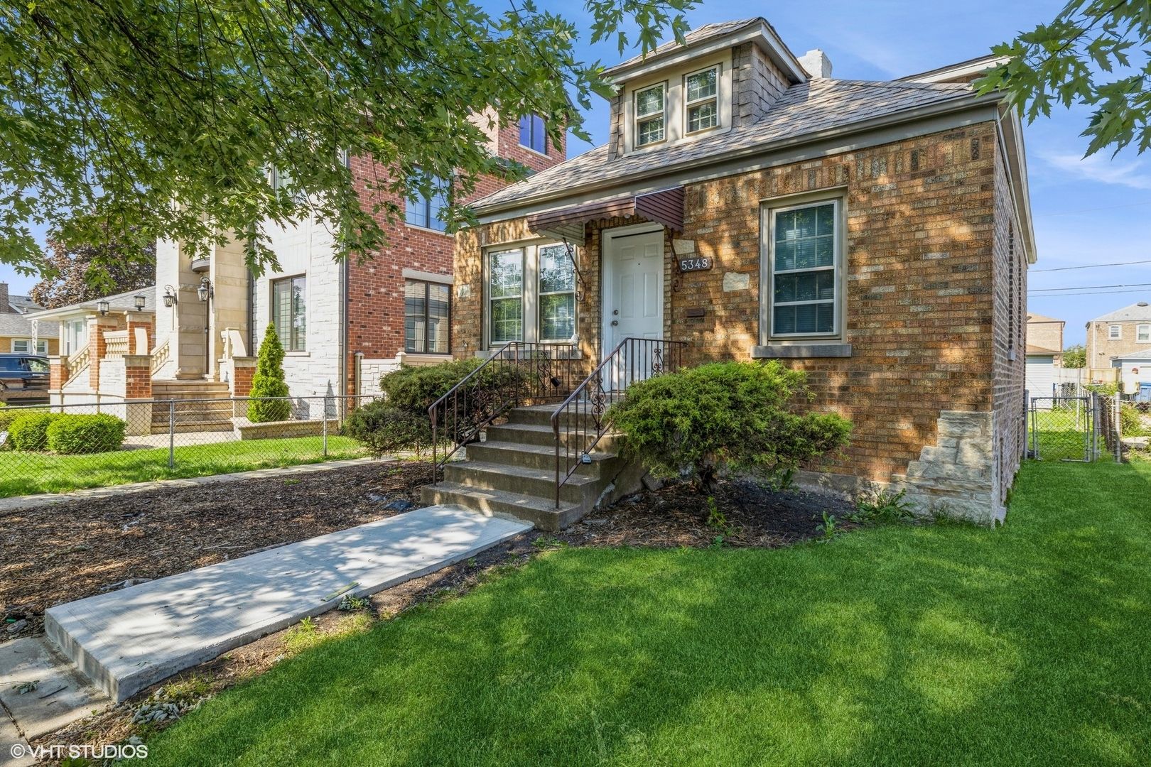 5348 S Merrimac Avenue — Chicago, IL 60638