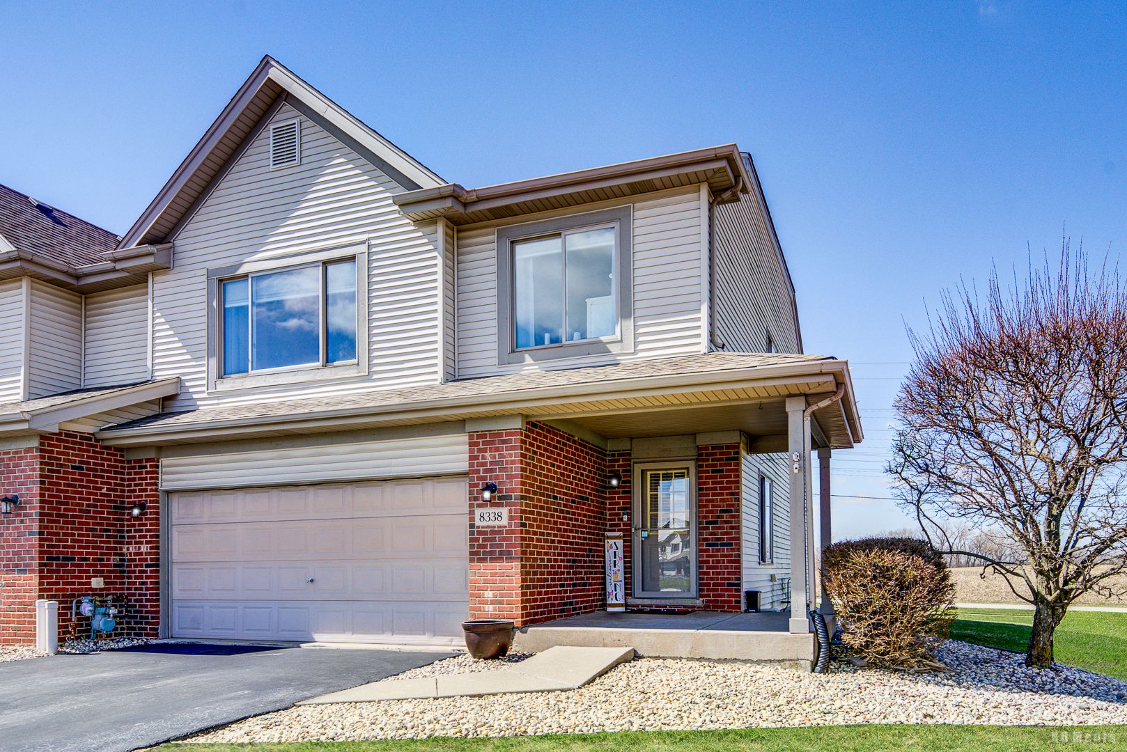 8338 W Chestnut Court — Frankfort, IL 60423