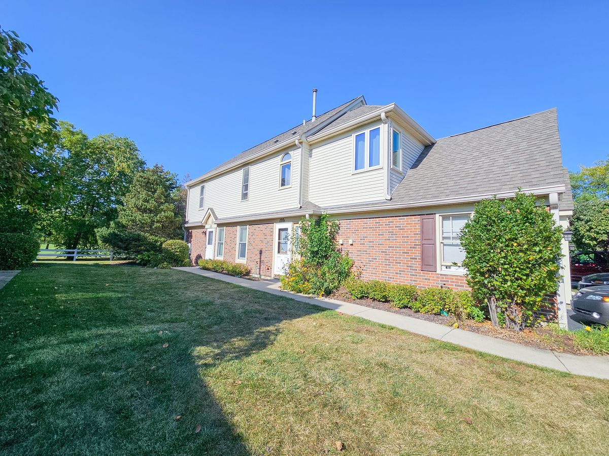 170 Inverness Court, Elk Grove Village, IL 60007