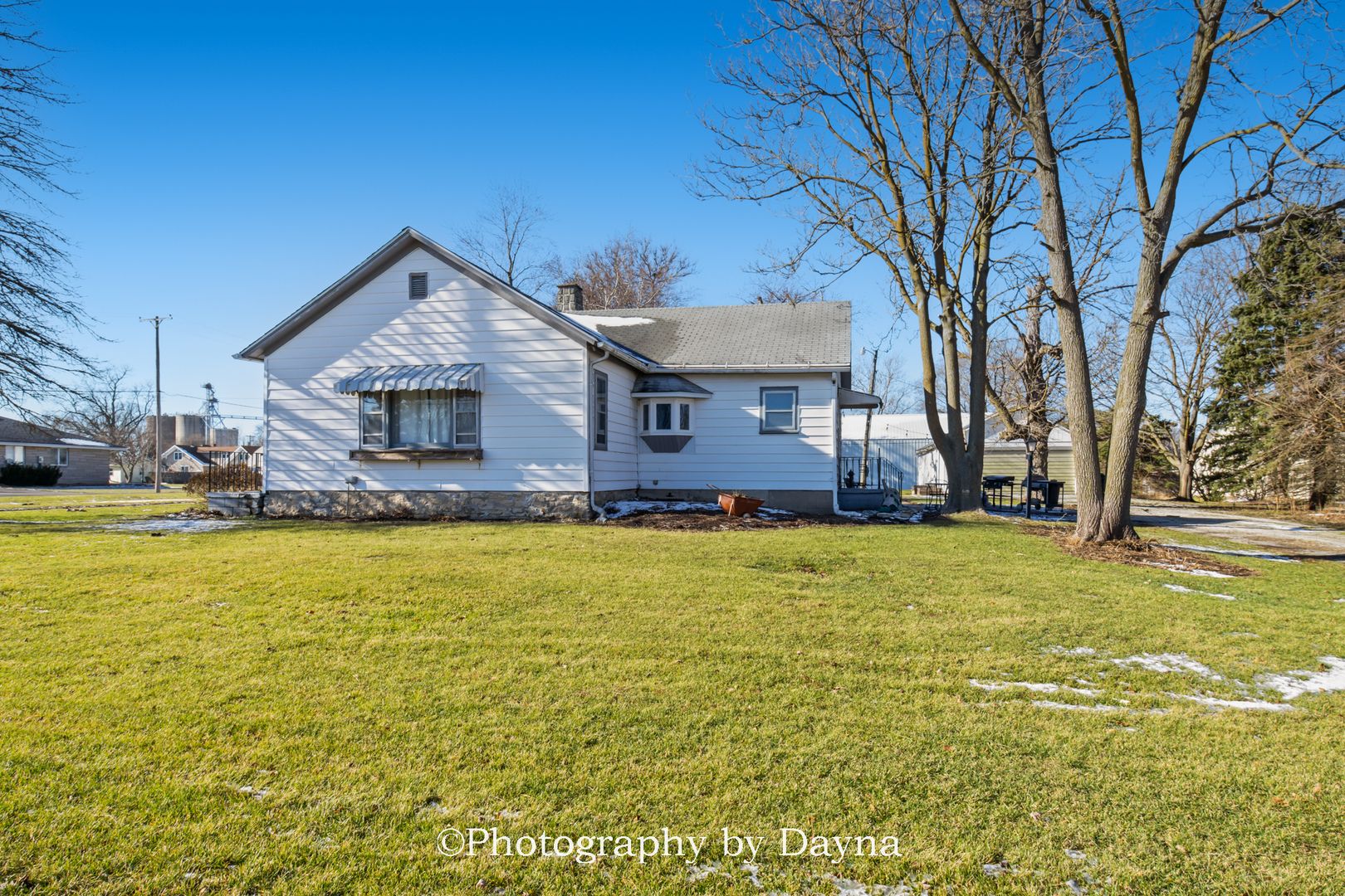 209 E Lafayette Street — Ashkum, IL 60911