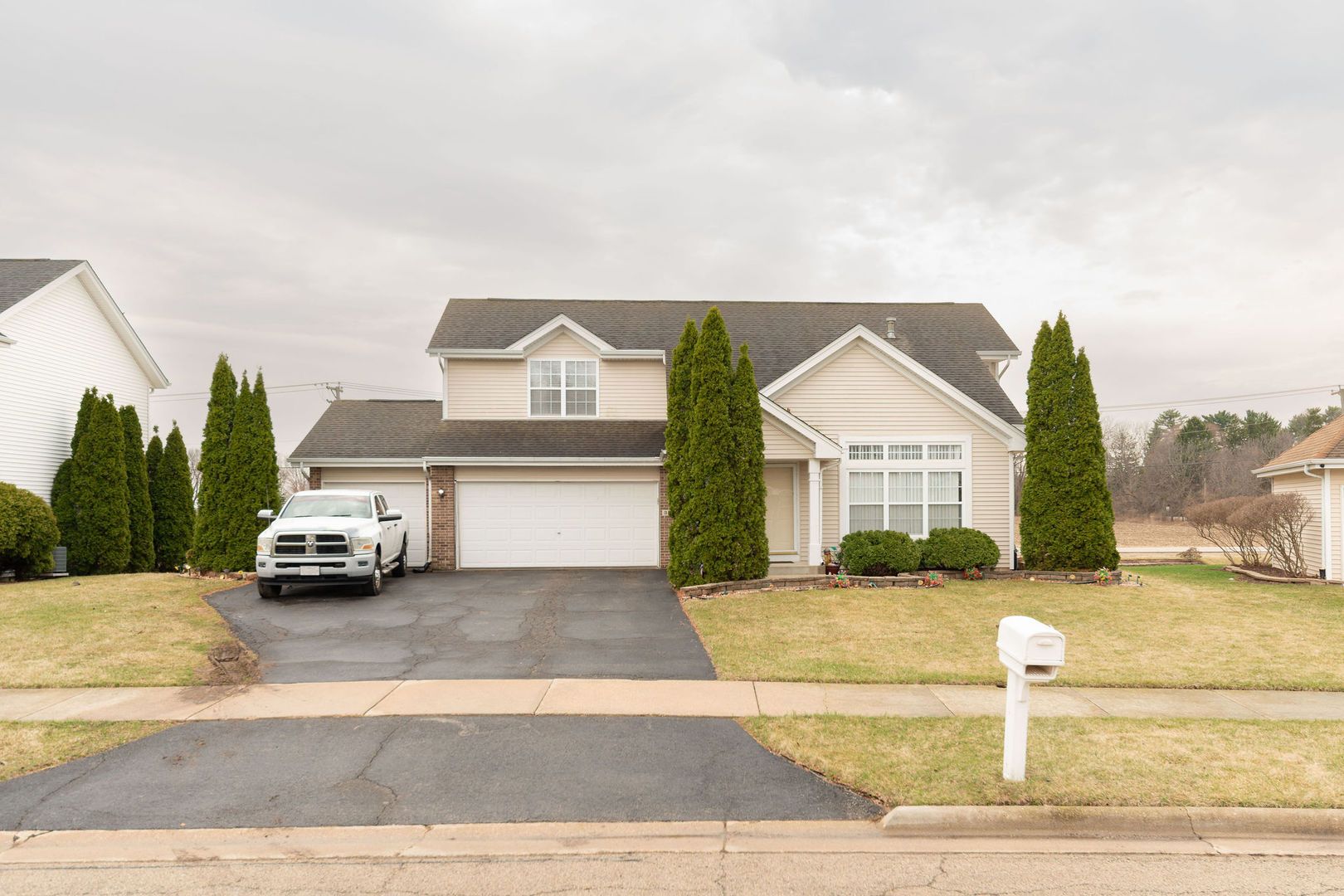 3842 Dunbury Lane — Rockford, IL 61101