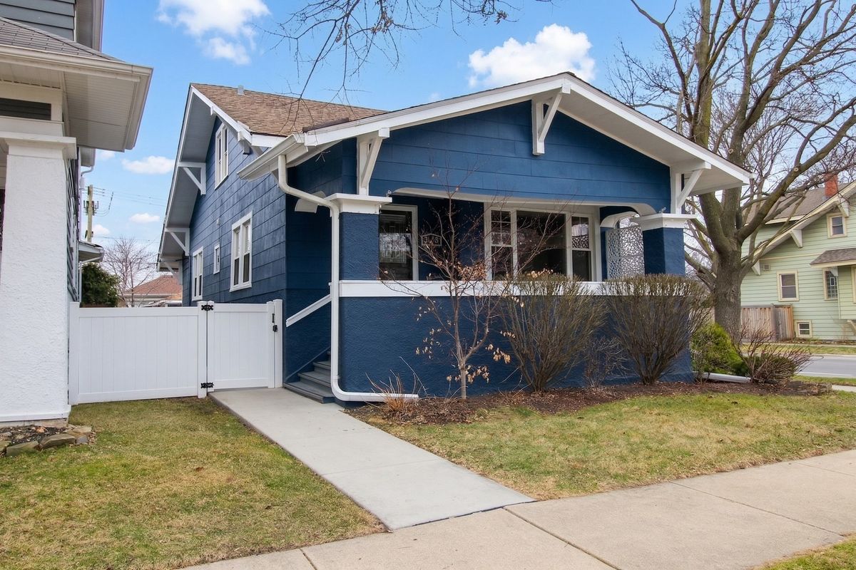 847 Humphrey Avenue, Oak Park, IL 60302