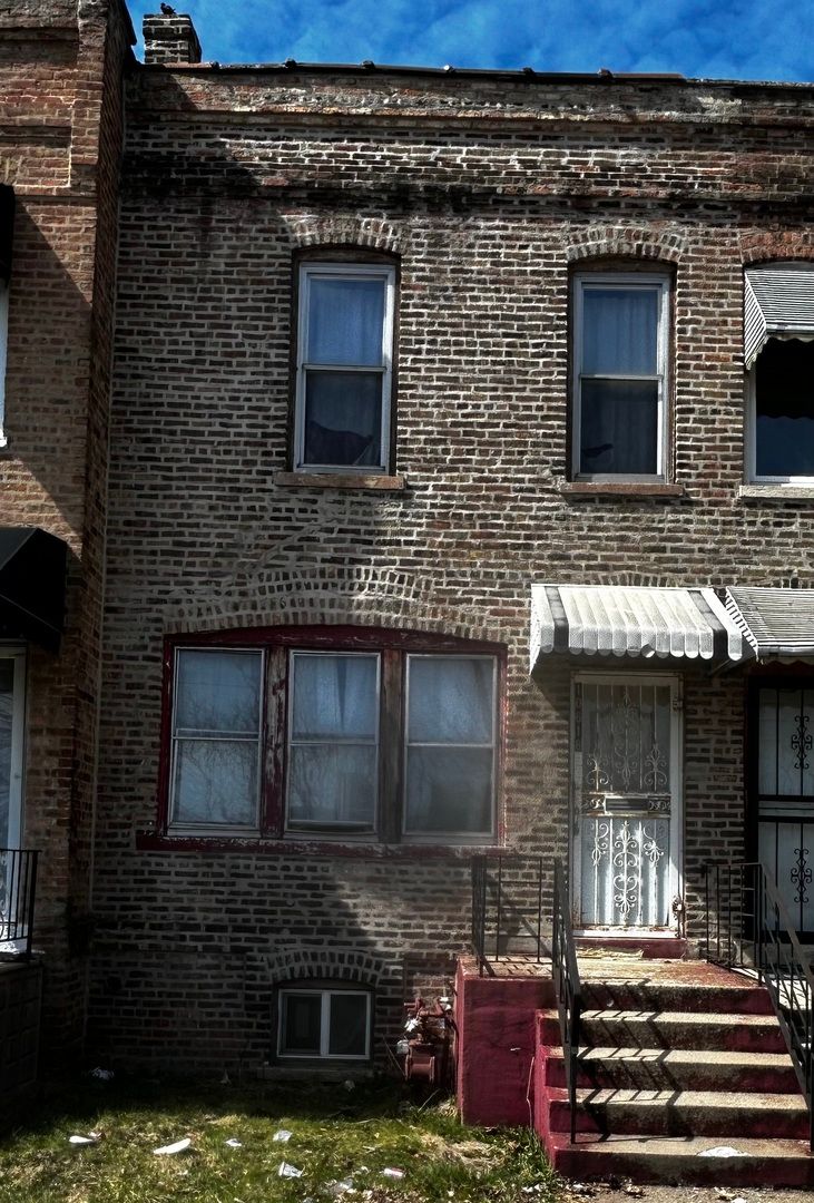 10618 Langley Avenue, Chicago, IL 60628