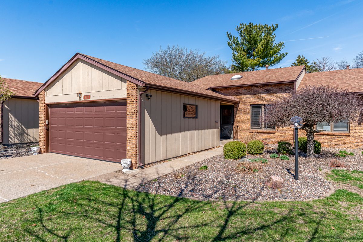 4231 26th Avenue, Moline, IL 61265