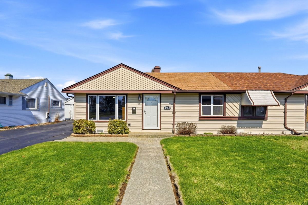 4638 89th Place, Hometown, IL 60456