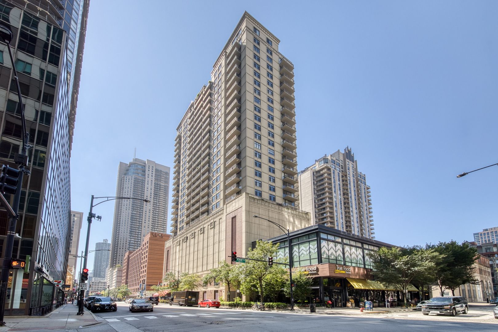 630 N State Street #2601 — Chicago, IL 60654