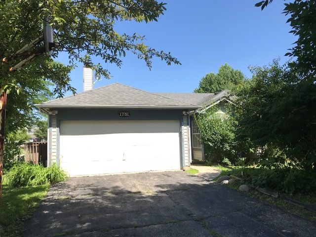 1751 Ranchview Drive — Naperville, IL 60565