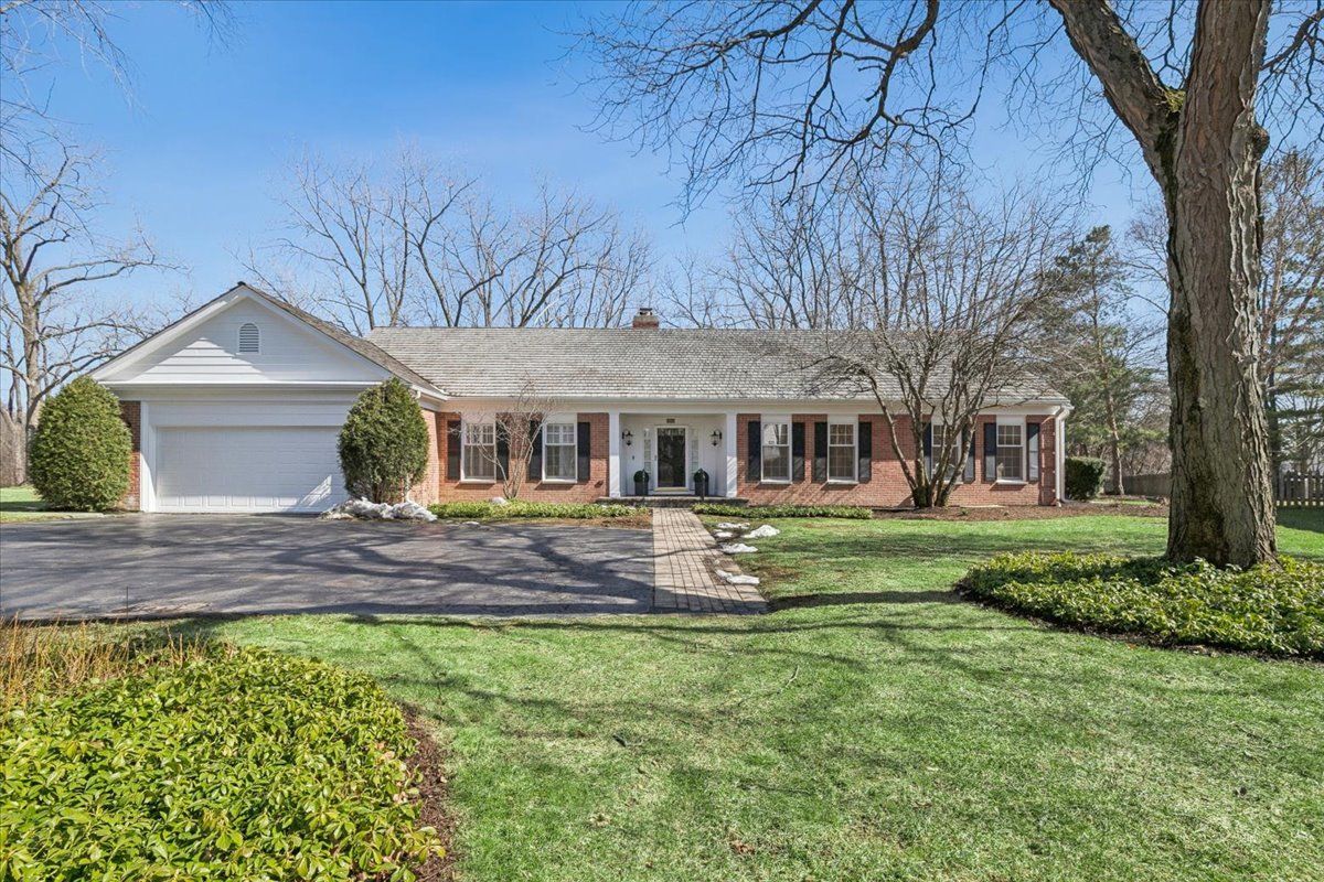 45 E Mallard Lane — Lake Forest, IL 60045