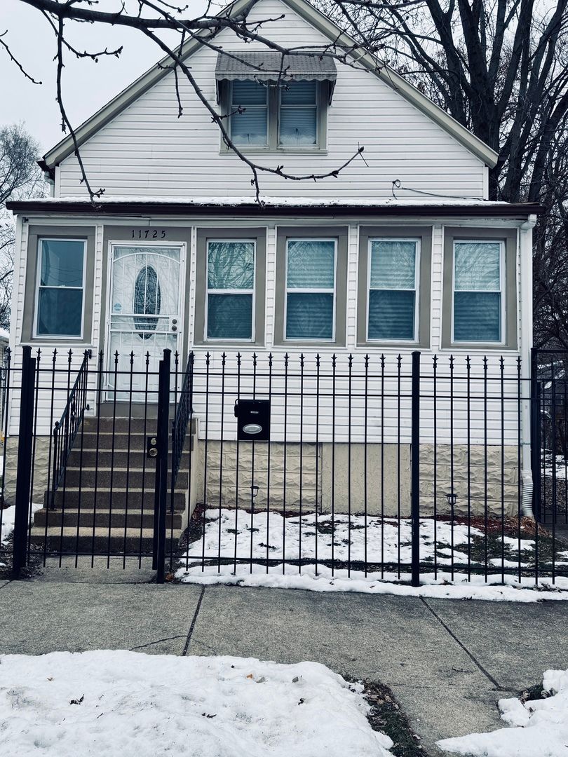 11725 S Morgan Street — Chicago, IL 60643