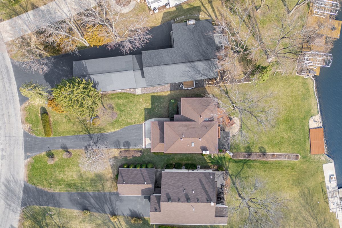 227 Lake Summerset Road, Davis, IL 61019