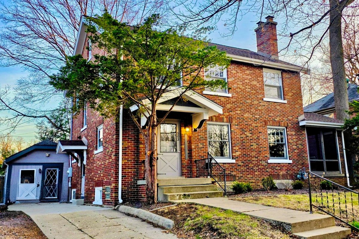 503 Chestnut Street, Bloomington, IL 61701