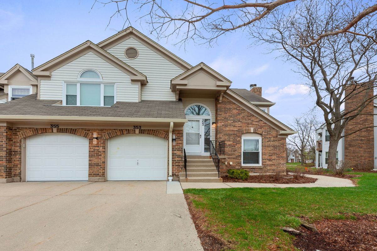 353 Satinwood Court, Buffalo Grove, IL 60089