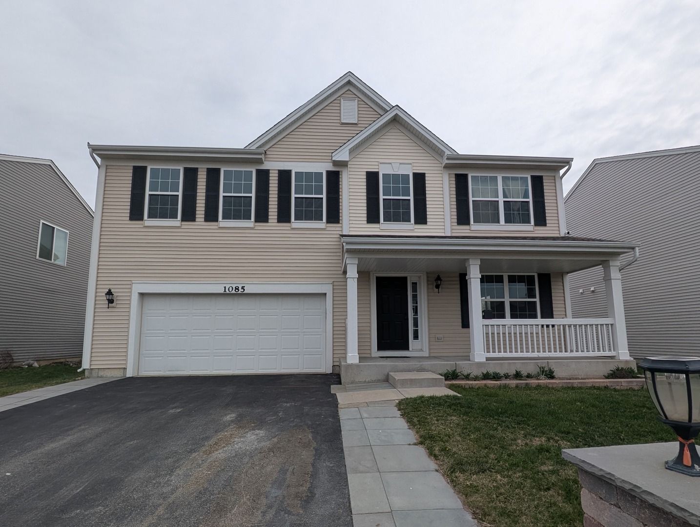 1085 Adagio Drive — Volo, IL 60073