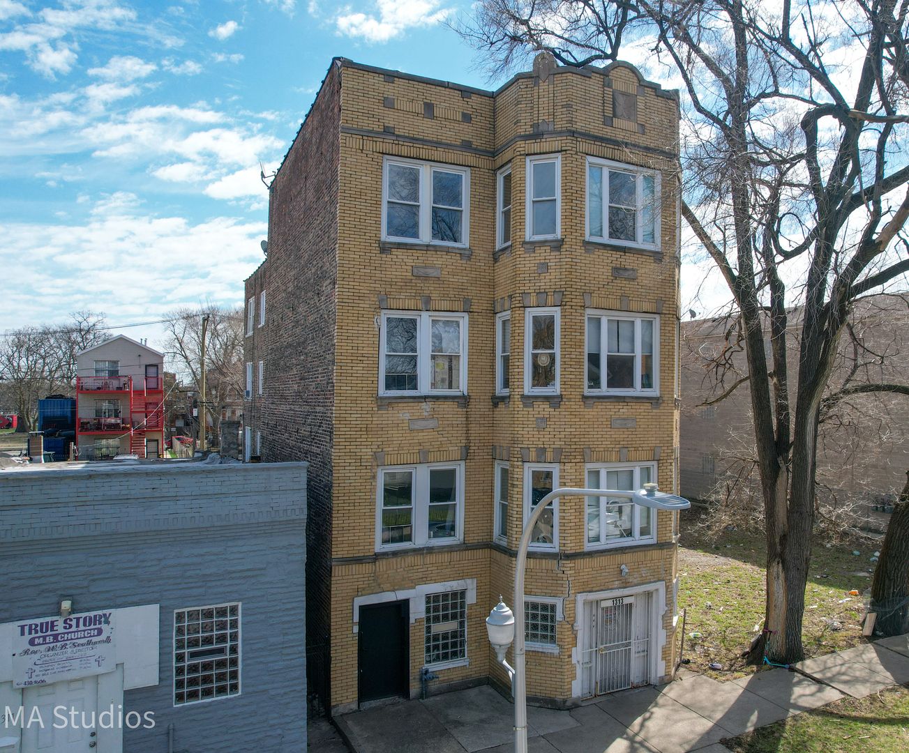 1313 Karlov Avenue — Chicago, IL 60623