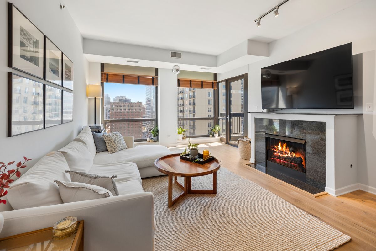 1212 Wells Street, Chicago, IL 60610