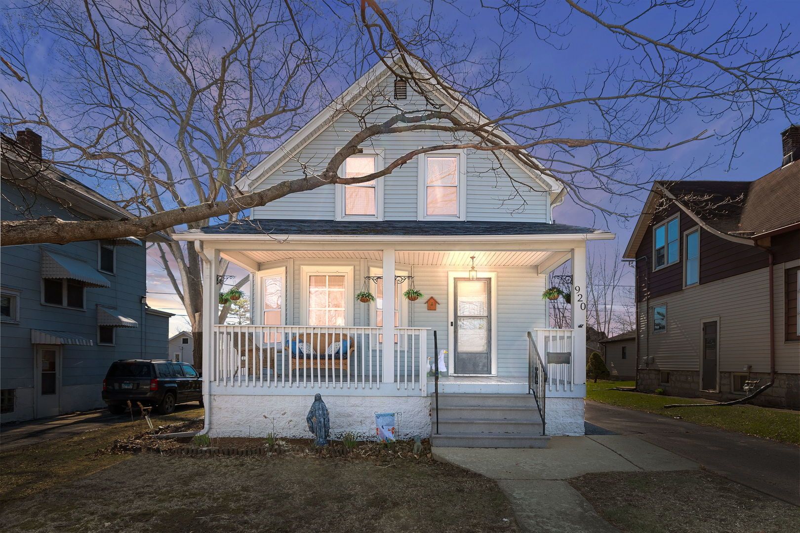 920 W Park Avenue — Joliet, IL 60436