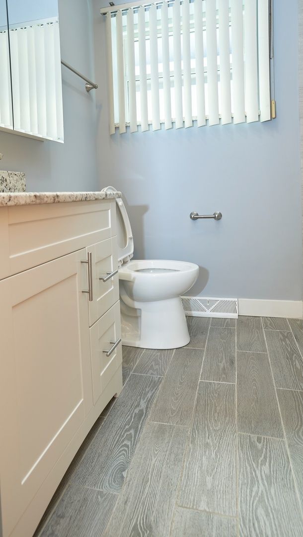 4043 Wagner Avenue, Schiller Park, IL 60176