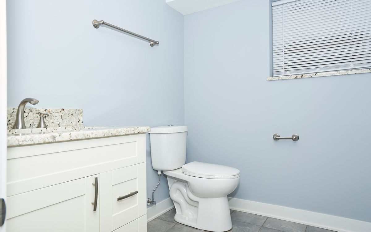 4043 Wagner Avenue, Schiller Park, IL 60176