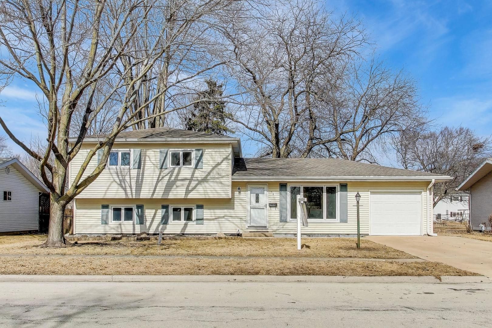 54 Bonds Drive — Bourbonnais, IL 60914