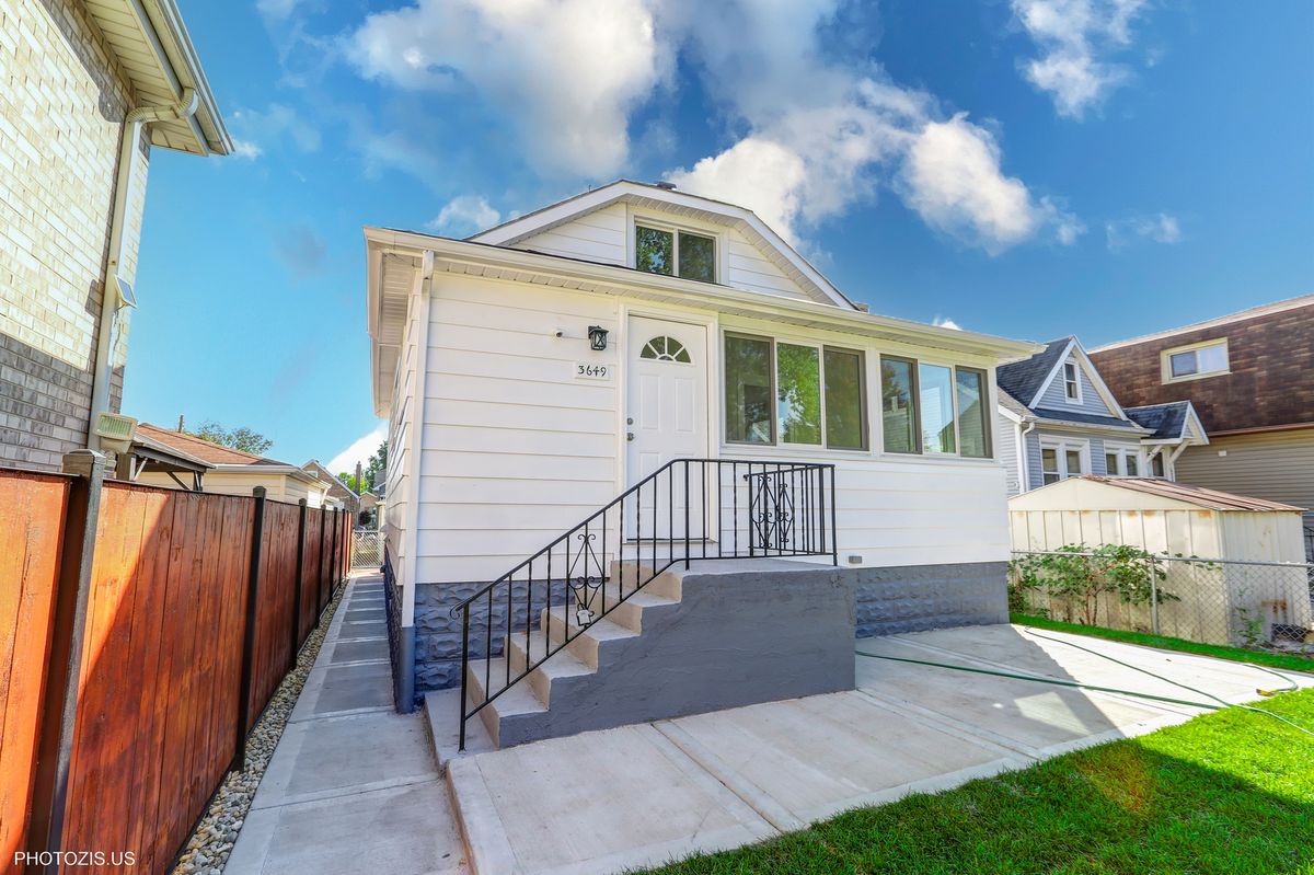 3649 Overhill Avenue, Chicago, IL 60634