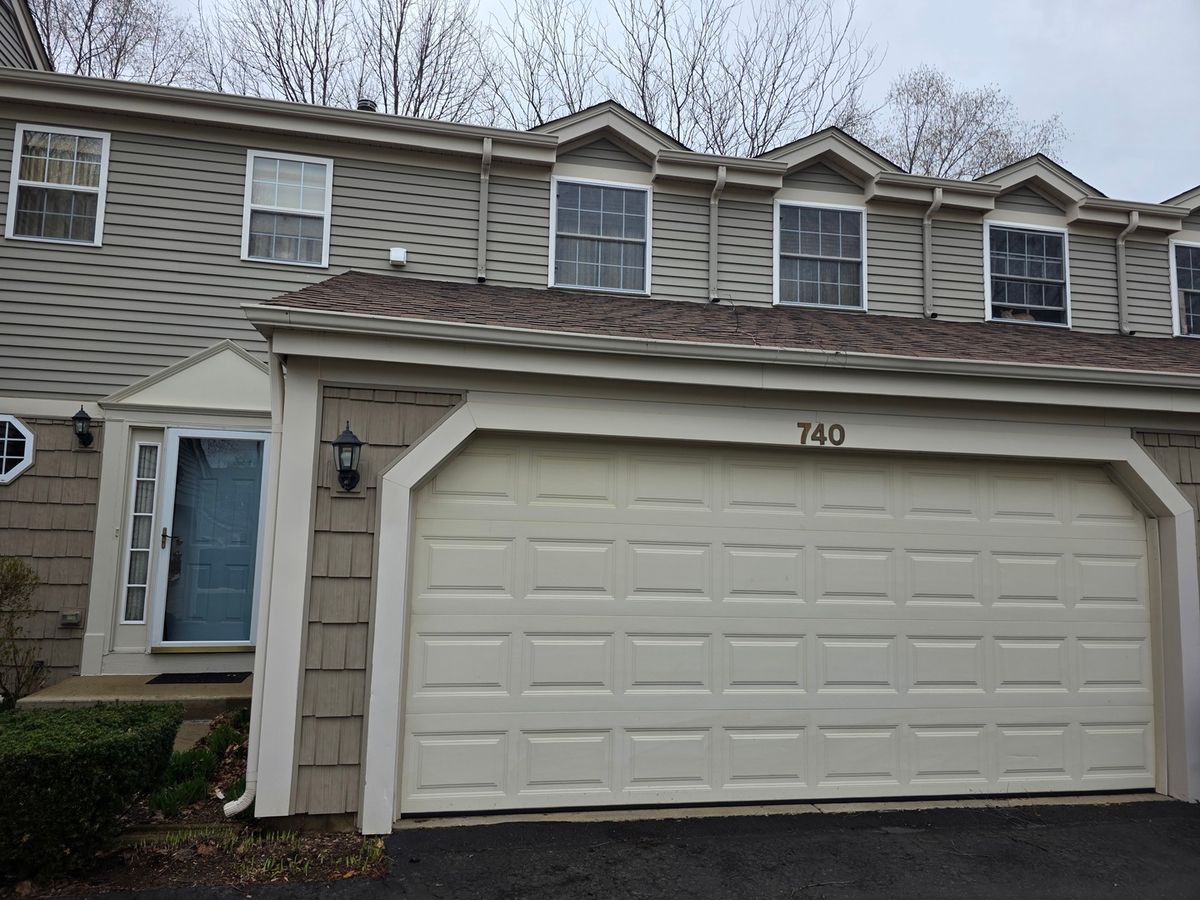 740 Village Circle, Marengo, IL 60152