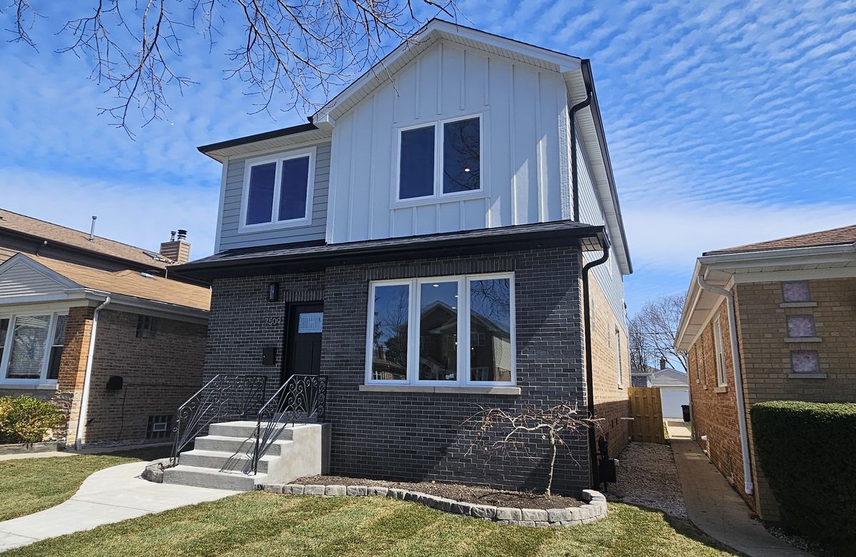 7509 Oleander Avenue, Chicago, IL 60631