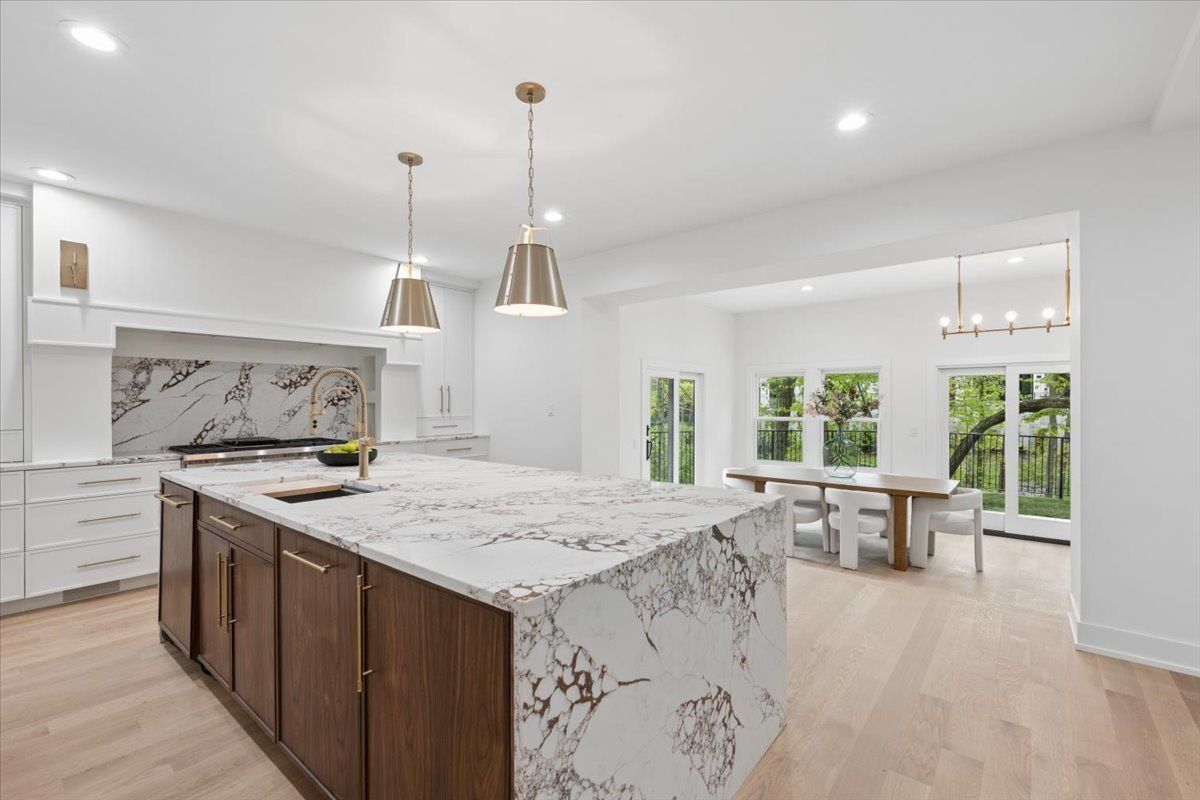 120 Crescent Drive, Glencoe, IL 60022