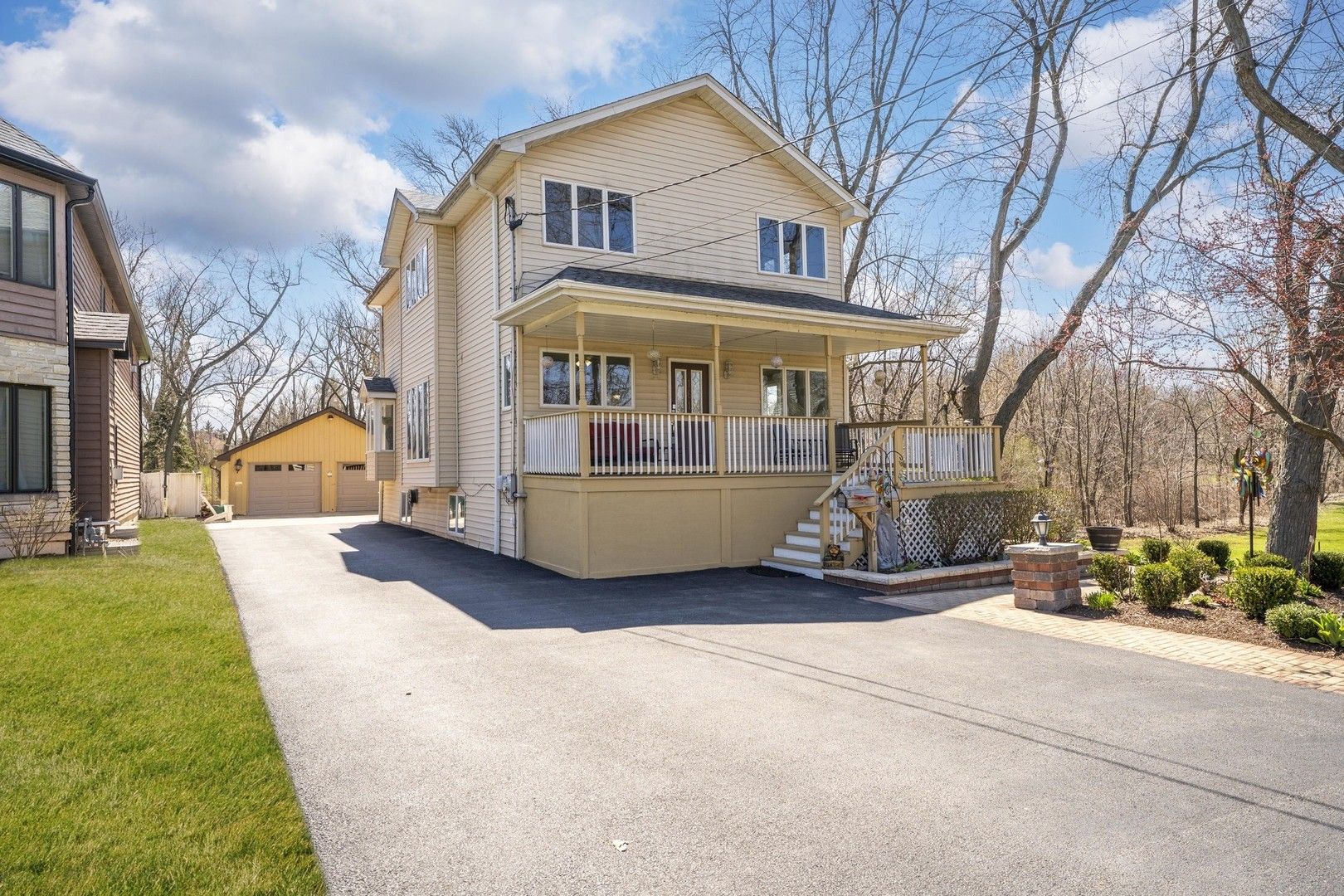 161 W Greenfield Avenue — Lombard, IL 60148
