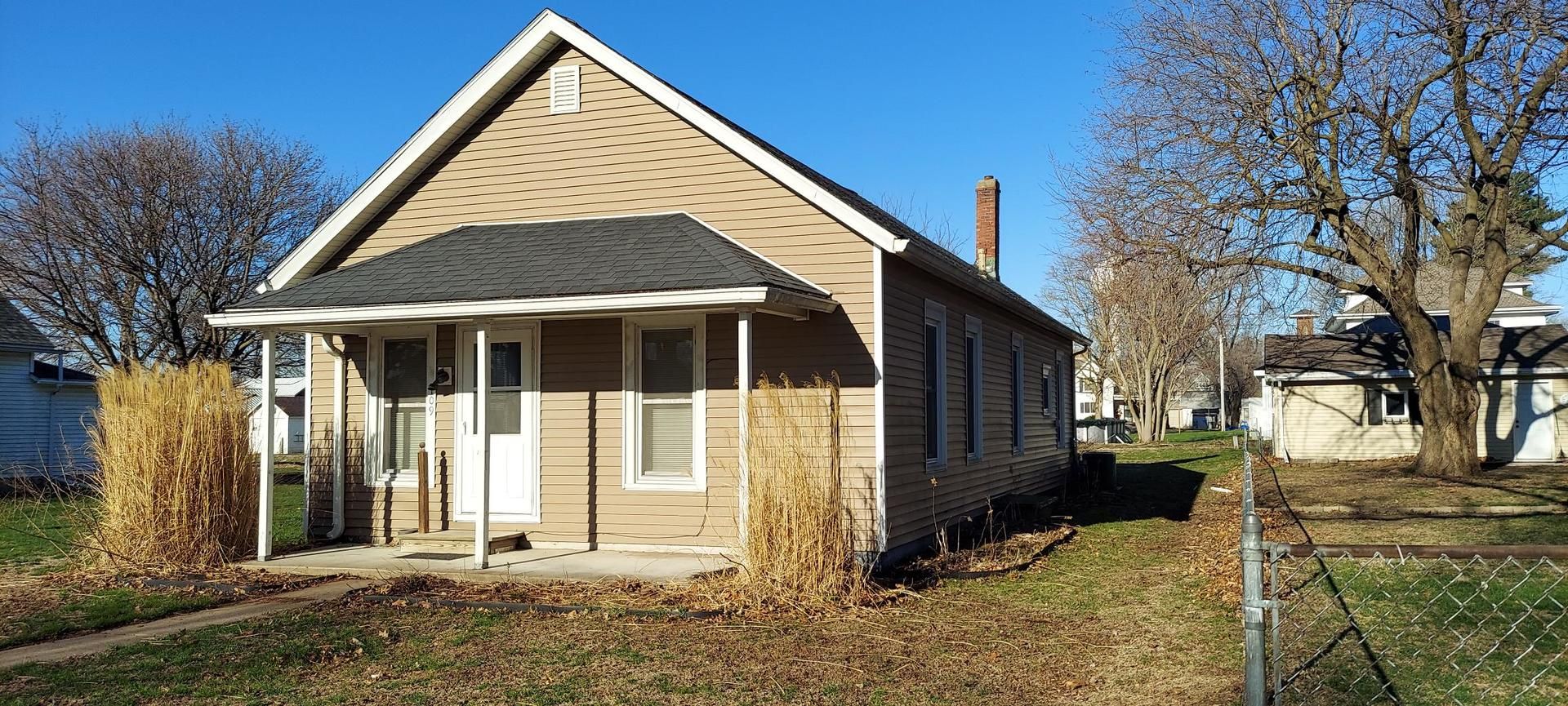 109 N Blayney Street — Alexis, IL 61412