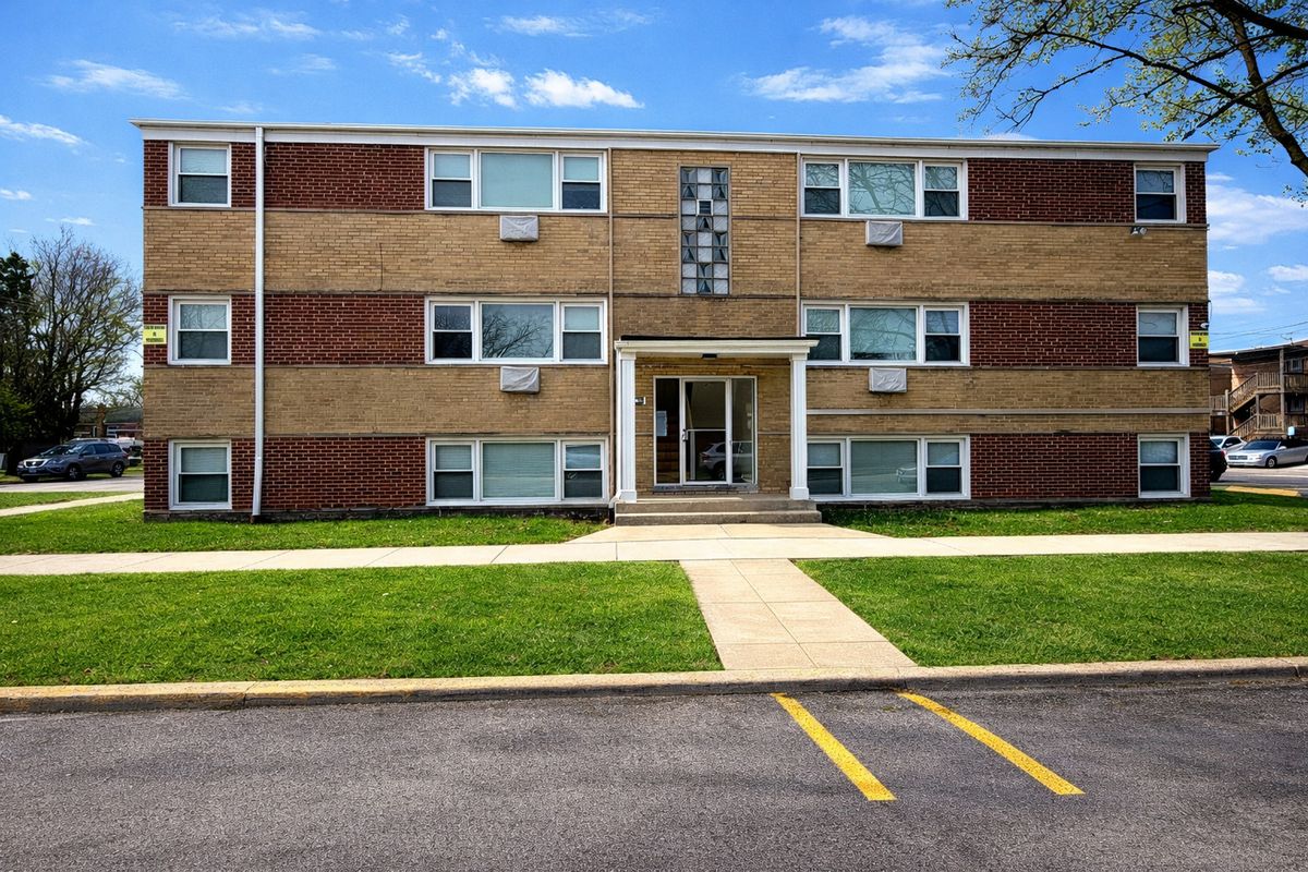 4342 WARREN Avenue, Hillside, IL 60162